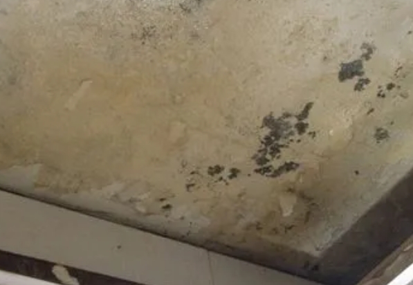 弋阳阳台漏水维修公司分享下弋阳卫生间渗水维修需要注意哪些问题。